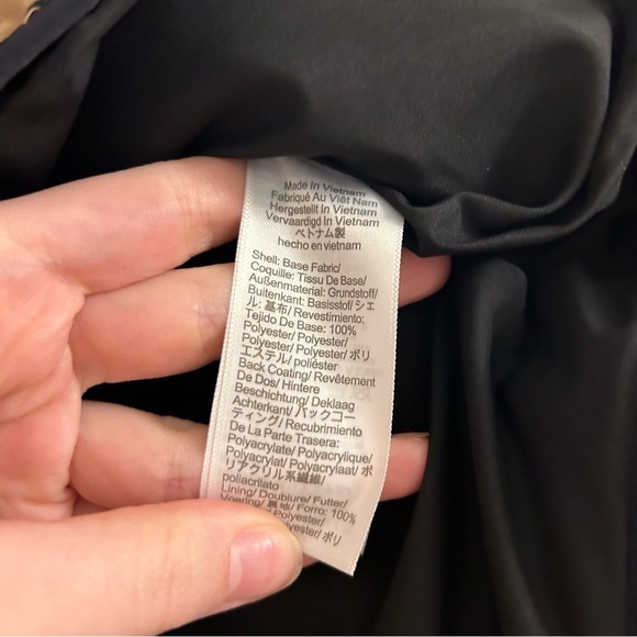 J.Crew Animal-Print Puffer Vest with Snap Pockets‎ - Picture 5 of 7